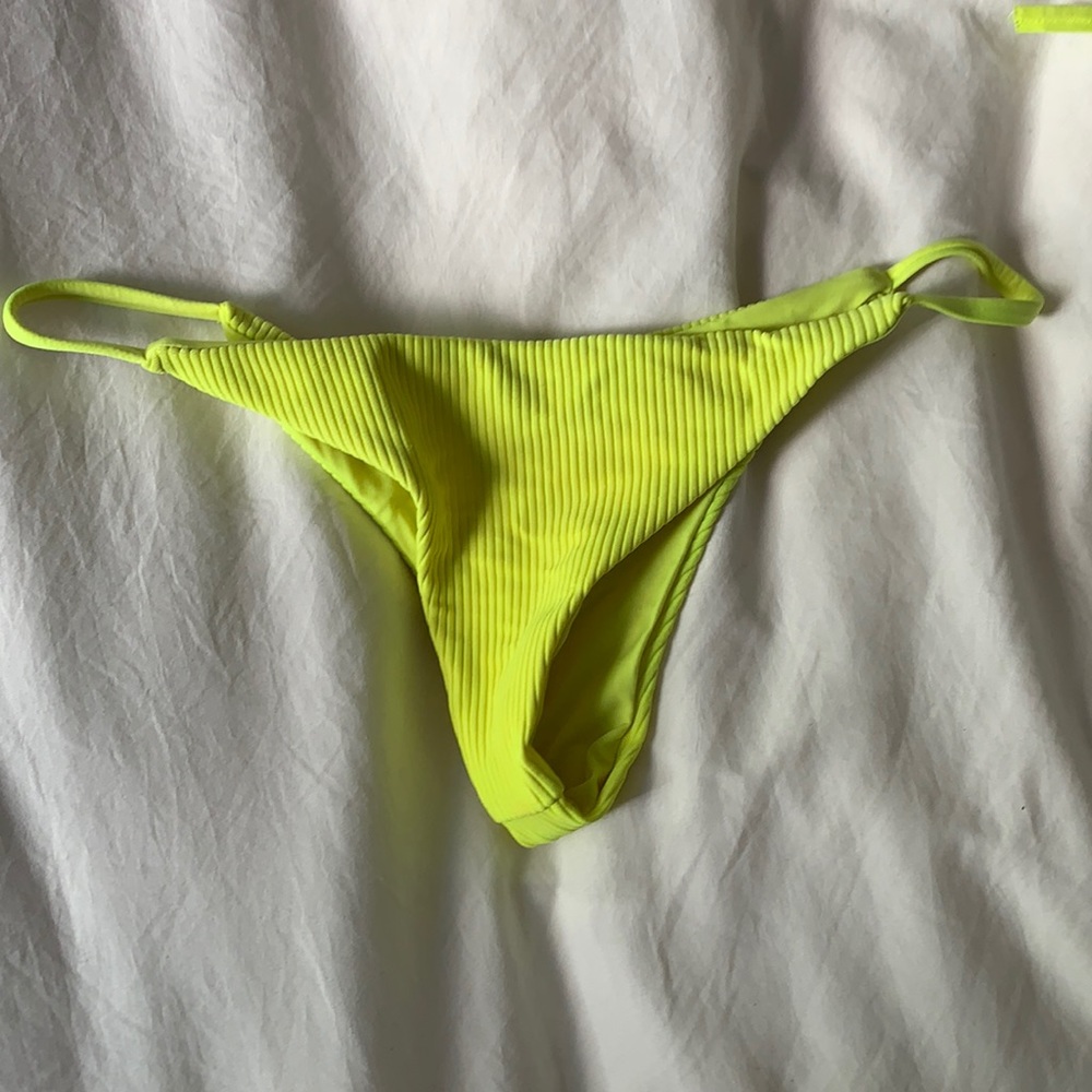 Frankie’s bikini Willa bottom XS - dew drop